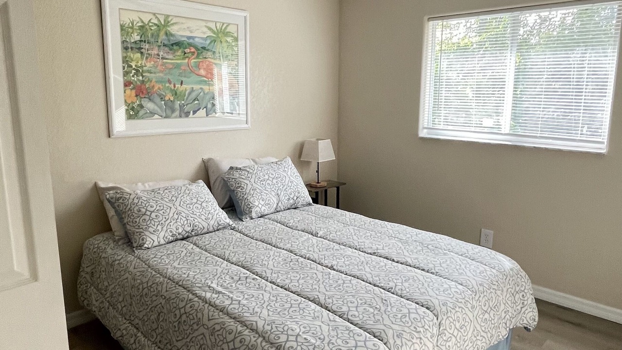 Photo of Bedroom in Englewood East