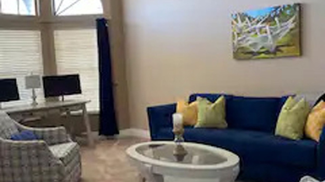 Photo of Livingroom in Spring Hill