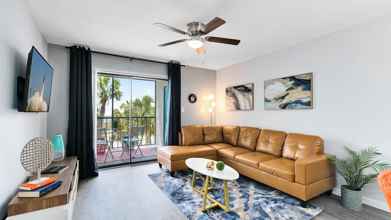 Photo of Livingroom in Titusville