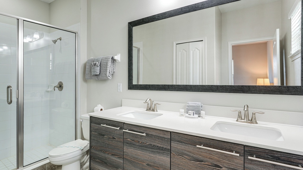 Photo of Bathroom in Haines City