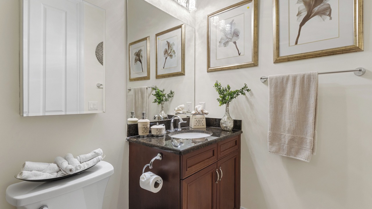 Photo of Bathroom in Naples