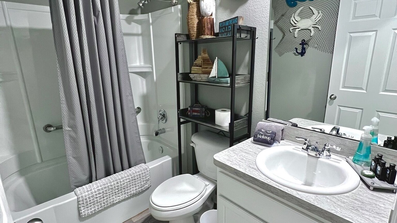 Photo of Bathroom in Indian Trails