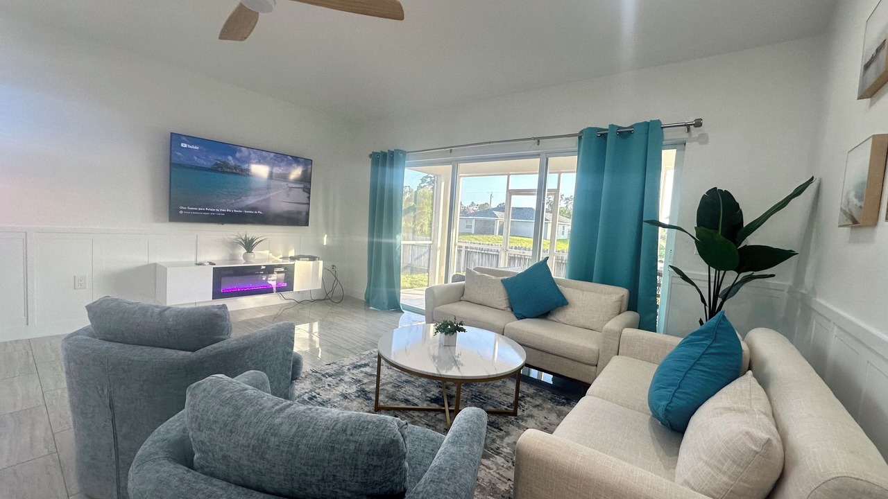 Photo of Livingroom in Harris