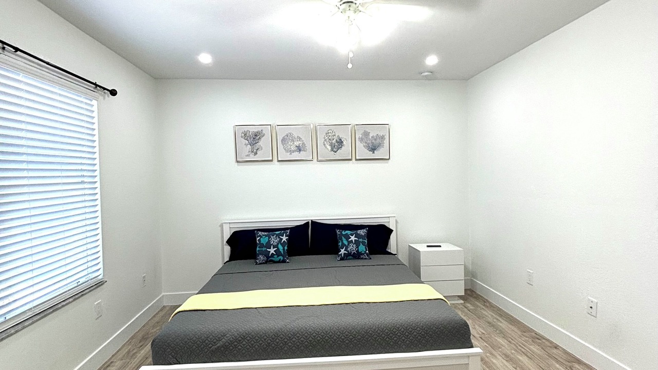 Photo of Bedroom in Harris