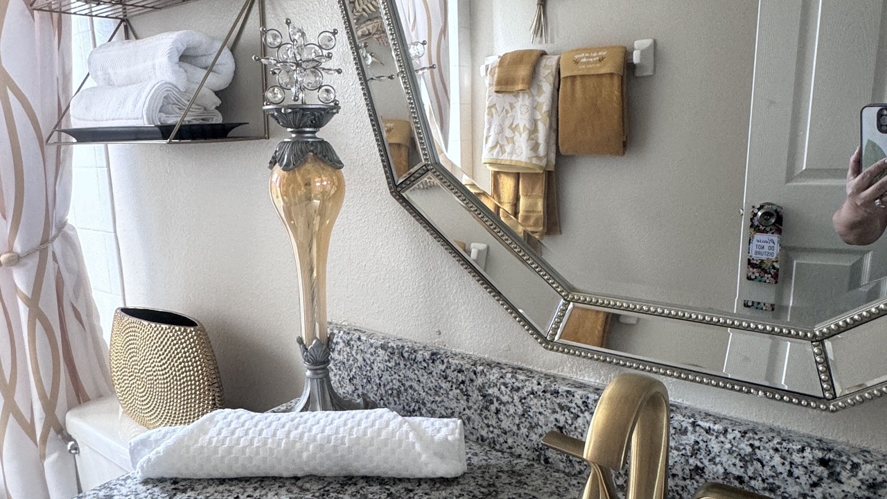 Photo of Bathroom in Lake Berkley