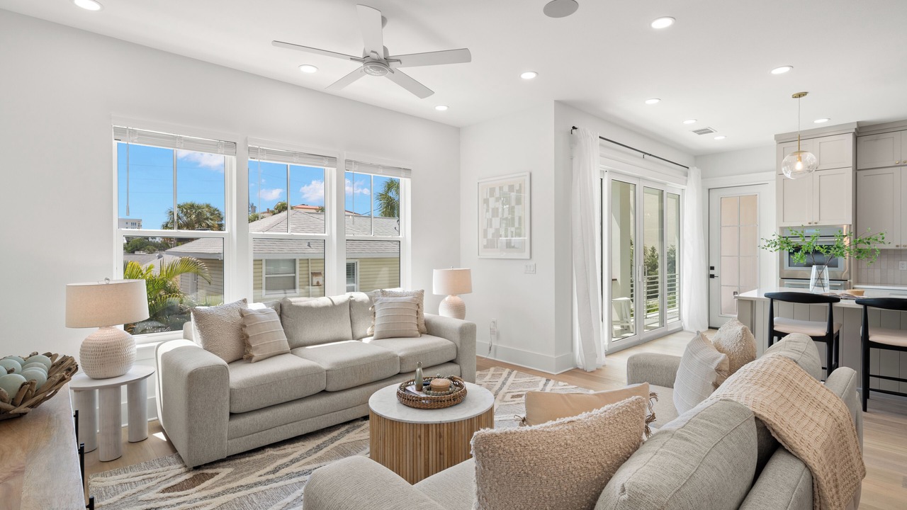 Photo of Livingroom in Clearwater Beach
