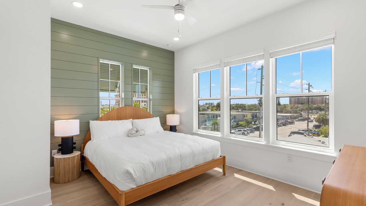 Photo of Bedroom in Clearwater Beach