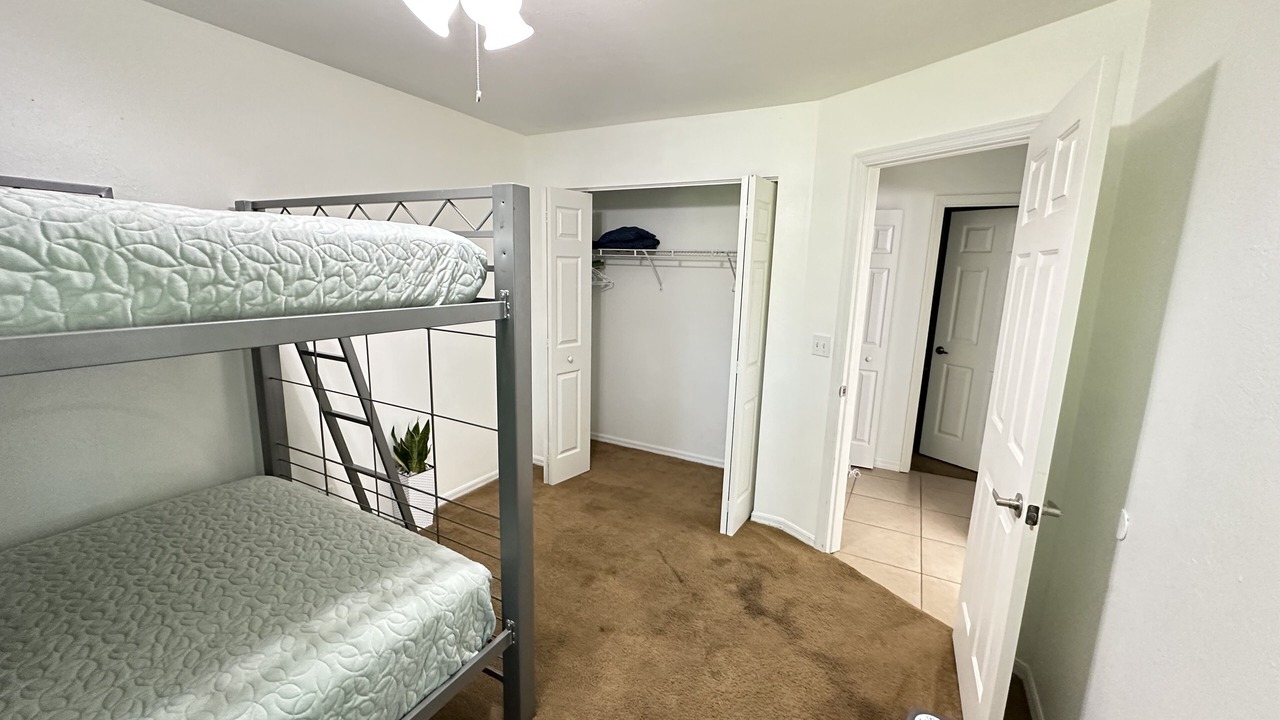 Photo of Bedroom in Golden Gate
