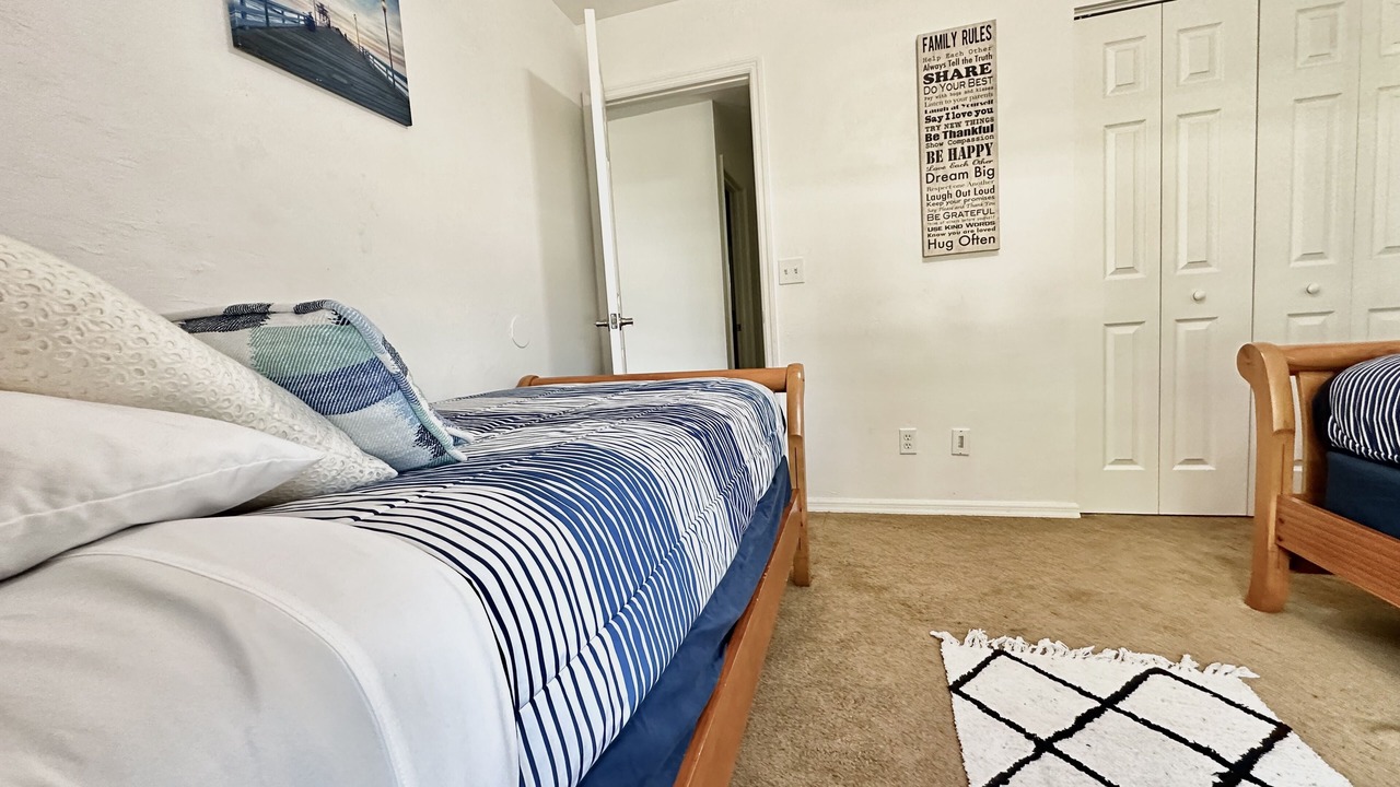 Photo of Bedroom in Golden Gate