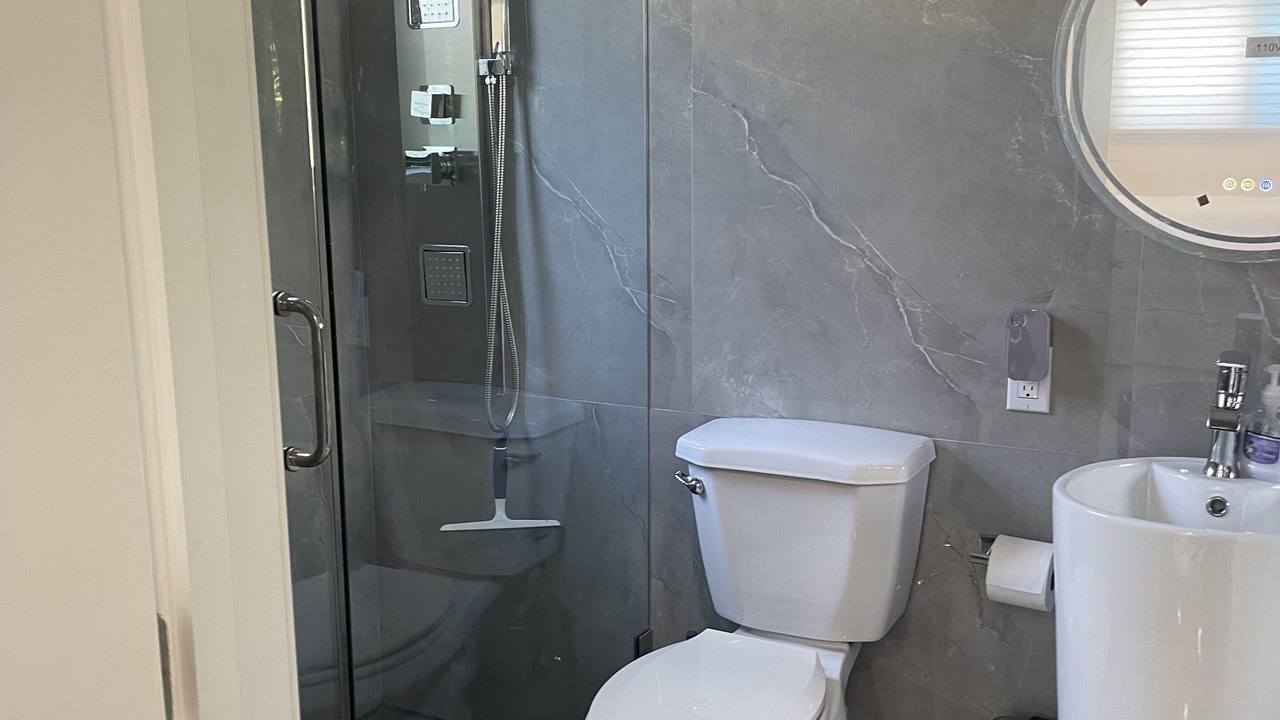 Photo of Bathroom in Melaleuca Gardens