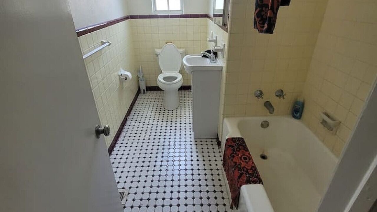 Photo of Bathroom in Crescent Lake