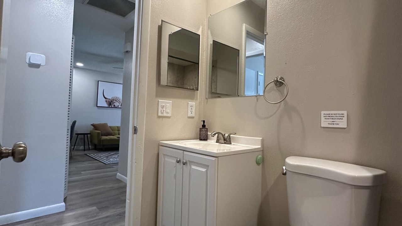 Photo of Bathroom in Dixieland