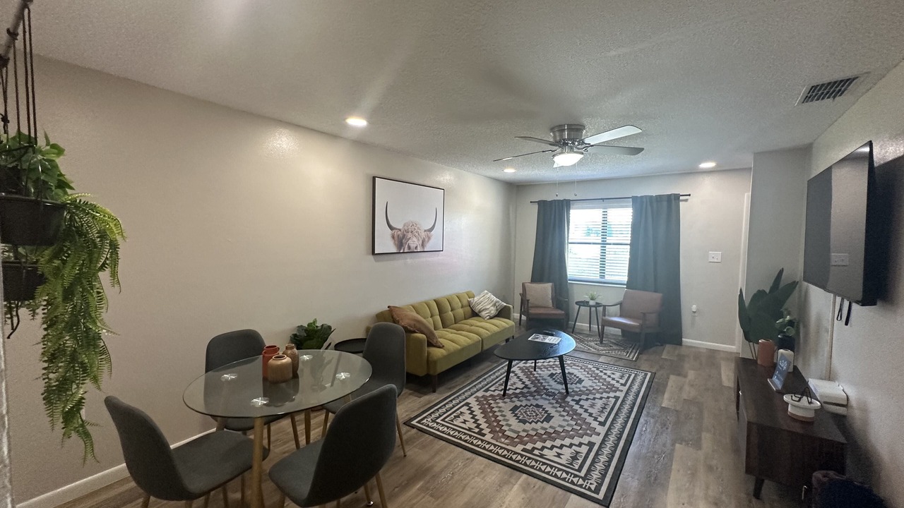 Photo of Bedroom in Dixieland