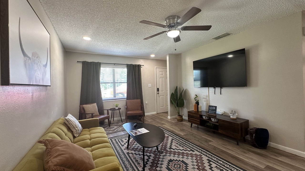 Photo of Bedroom in Dixieland