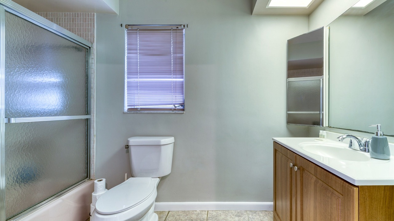 Photo of Bathroom in South Palm Park Neighborhood Association