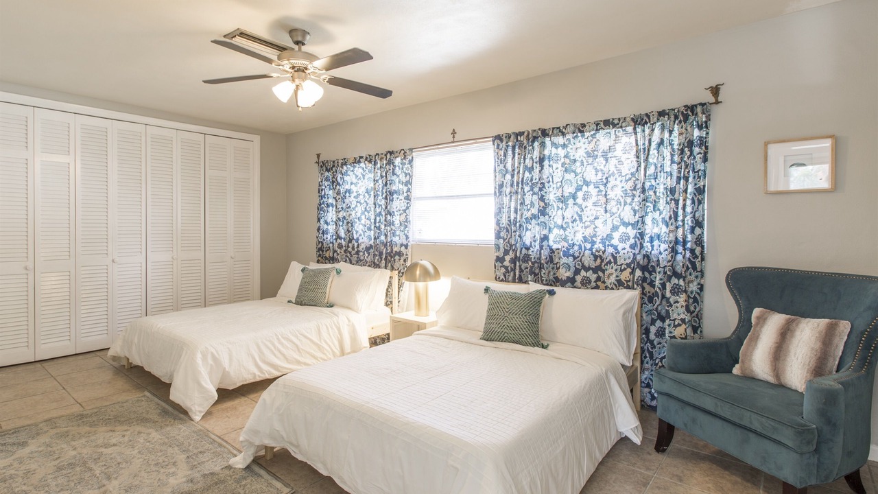 Photo of Bedroom in South Palm Park Neighborhood Association