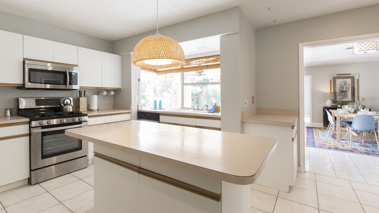Photo of Kitchen in South Palm Park Neighborhood Association