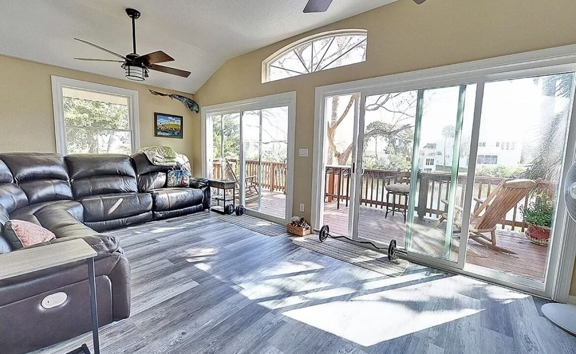 Photo of Livingroom in Crystal River