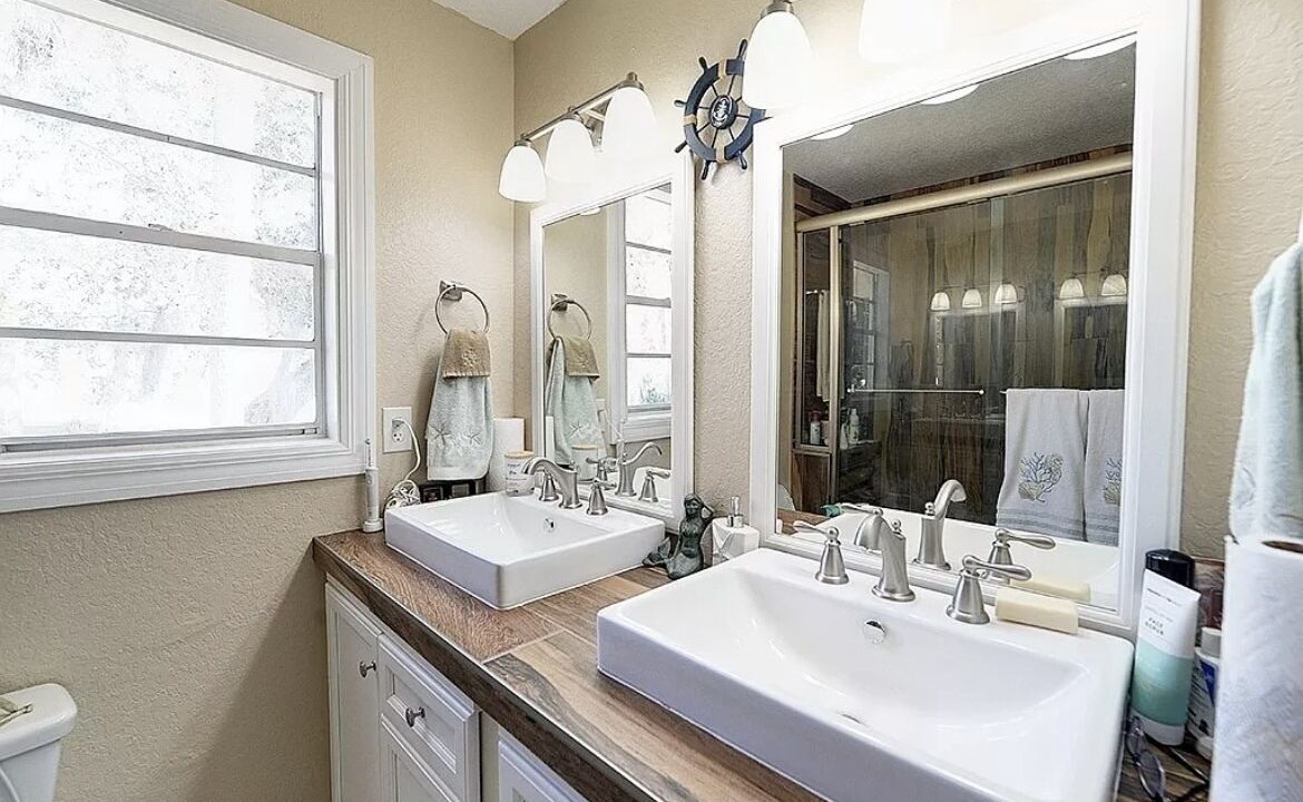 Photo of Bathroom in Crystal River