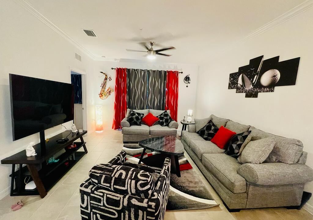 Photo of Livingroom in Lakewood Ranch