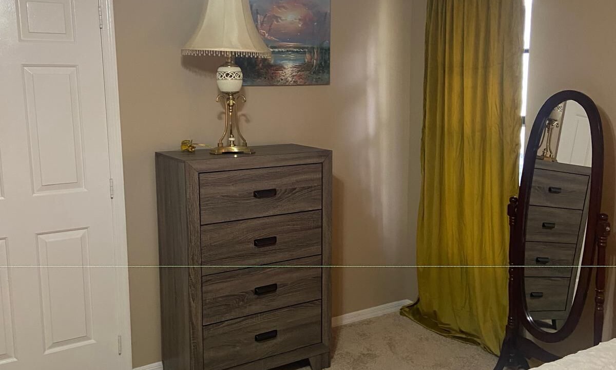 Photo of Bedroom in Interchange Square