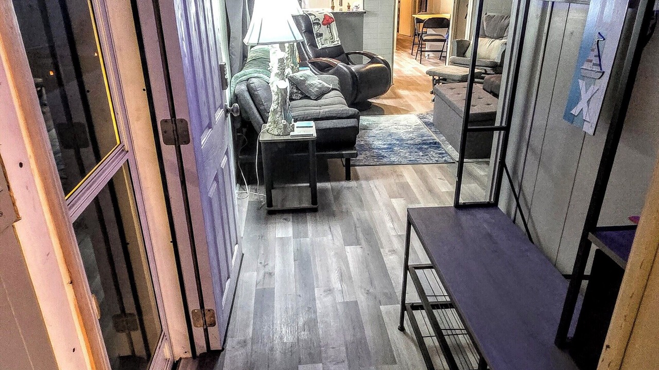 Photo of Bedroom in Chassahowitzka