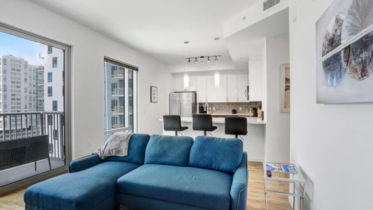 Photo of Livingroom in Downtown Tampa