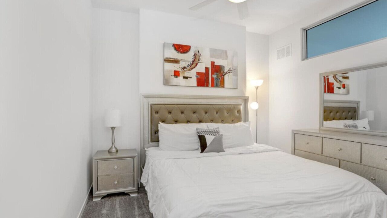 Photo of Bedroom in Downtown Tampa