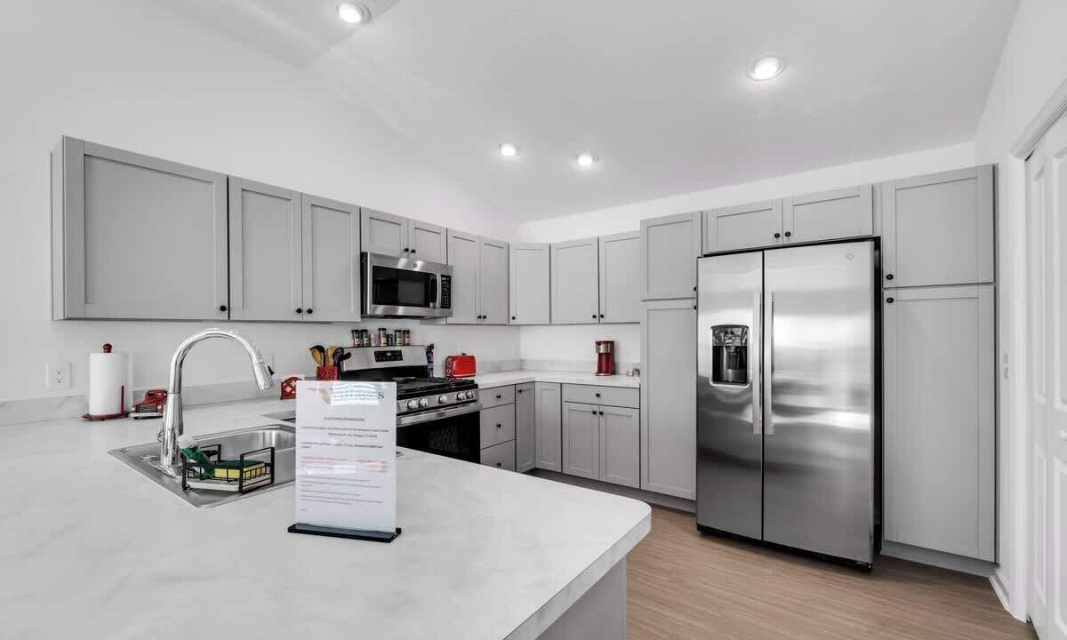 Photo of Kitchen in Okahumpka
