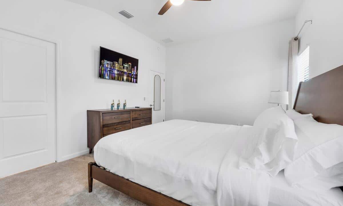Photo of Bedroom in Okahumpka