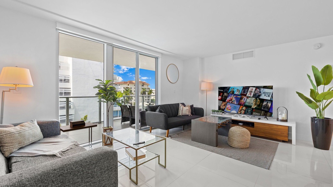 Photo of Bedroom in Bay Harbor Islands