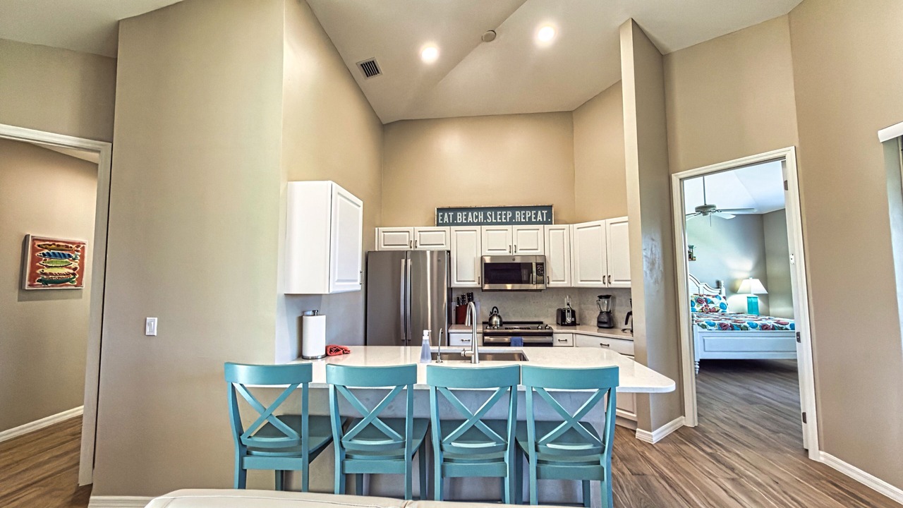 Photo of Kitchen in Mid Island