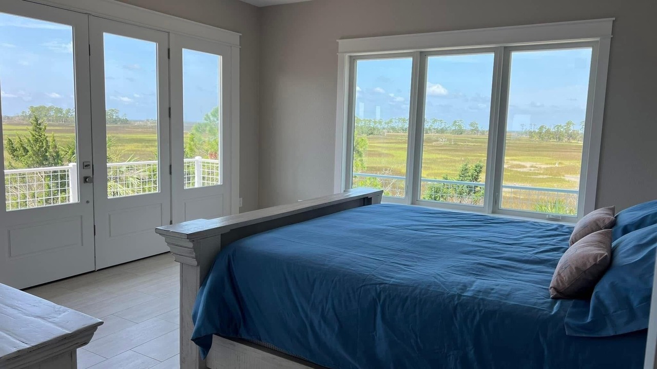 Photo of Bedroom in Steinhatchee
