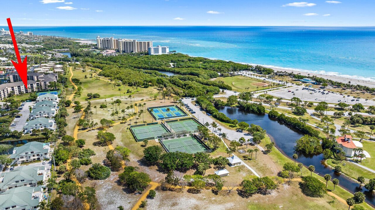 Photo of Outdoor in Jupiter Bay
