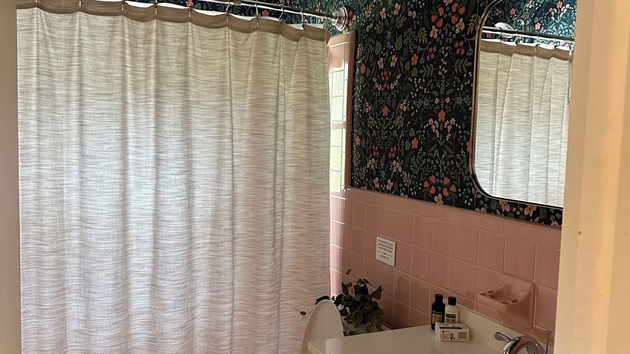 Photo of Bathroom in Dunnellon