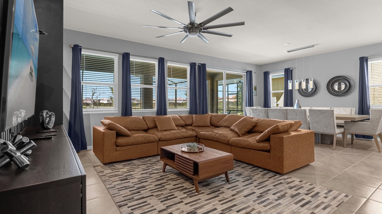 Photo of Livingroom in Sunridge Woods