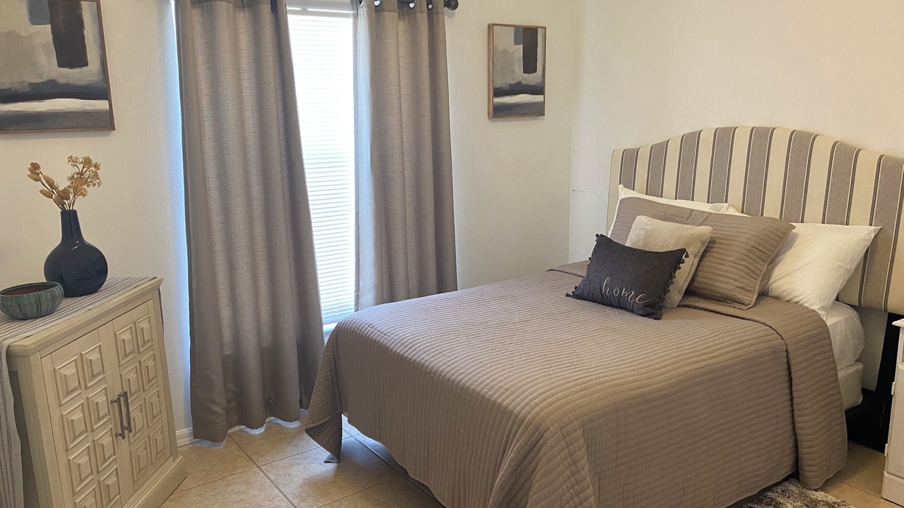 Photo of Bedroom in Indian Point