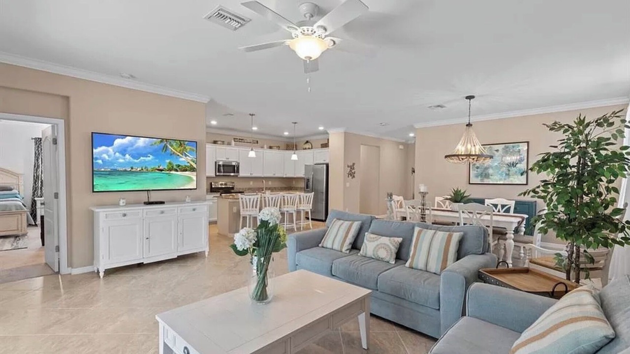 Photo of Livingroom in Bonita Springs