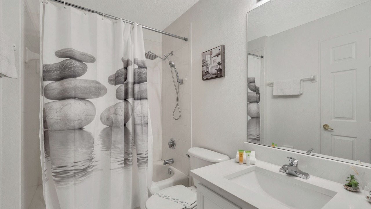 Photo of Bathroom in Calabay Parc