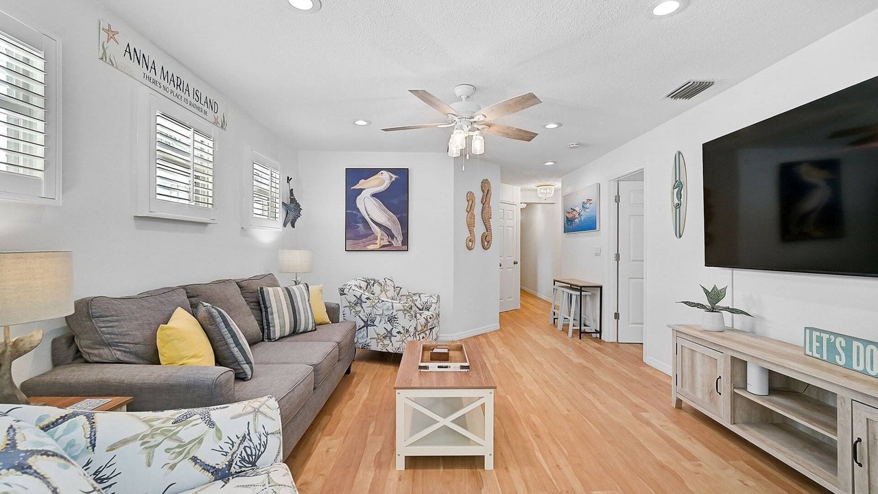 Photo of Bedroom in River District