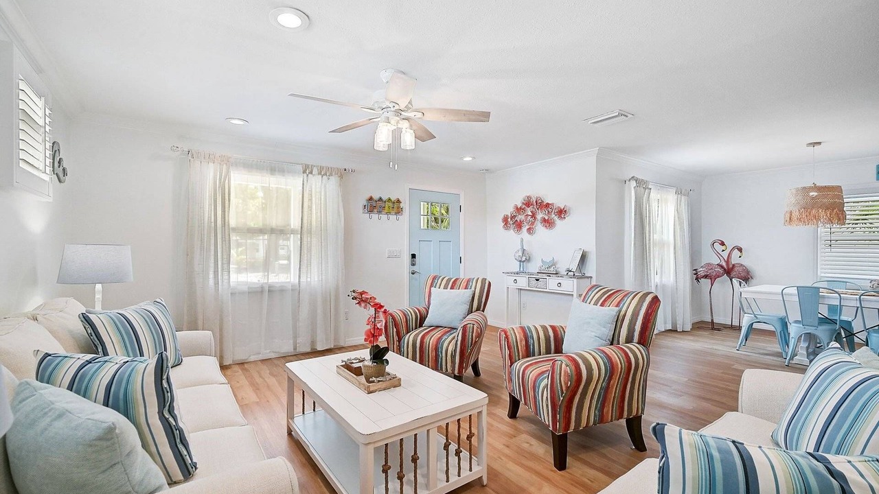 Photo of Bedroom in River District