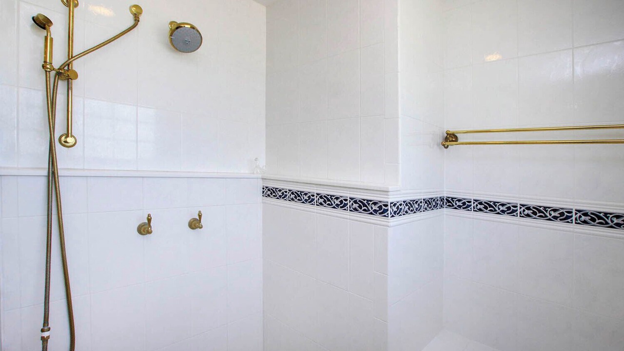 Photo of Bathroom in The Dunes
