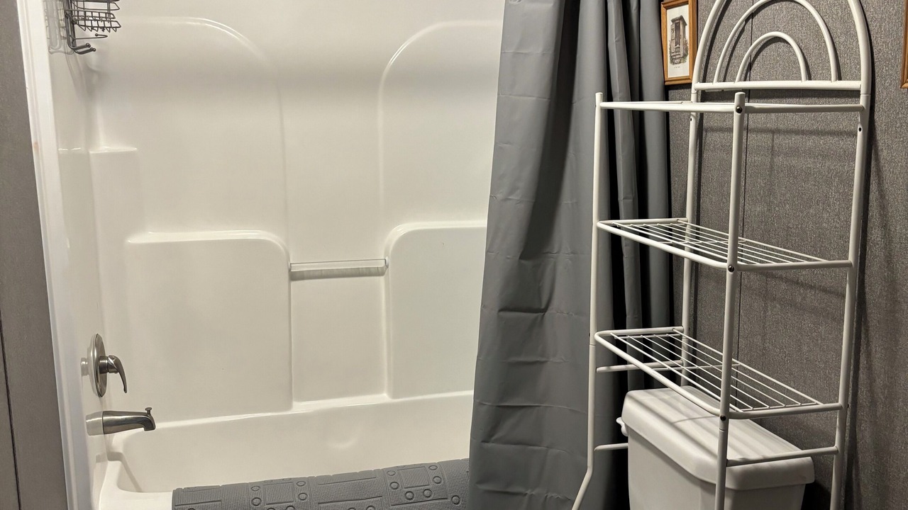 Photo of Bathroom in Hawthorne