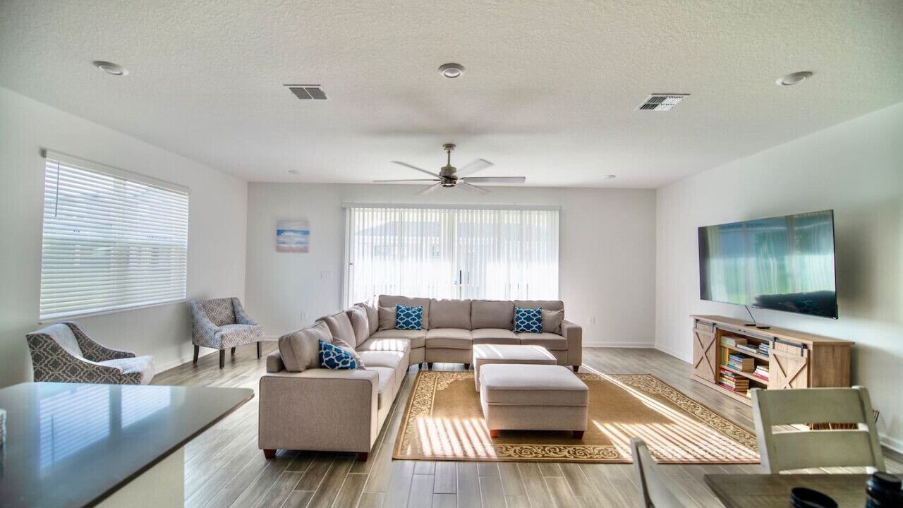 Photo of Livingroom in St. Cloud