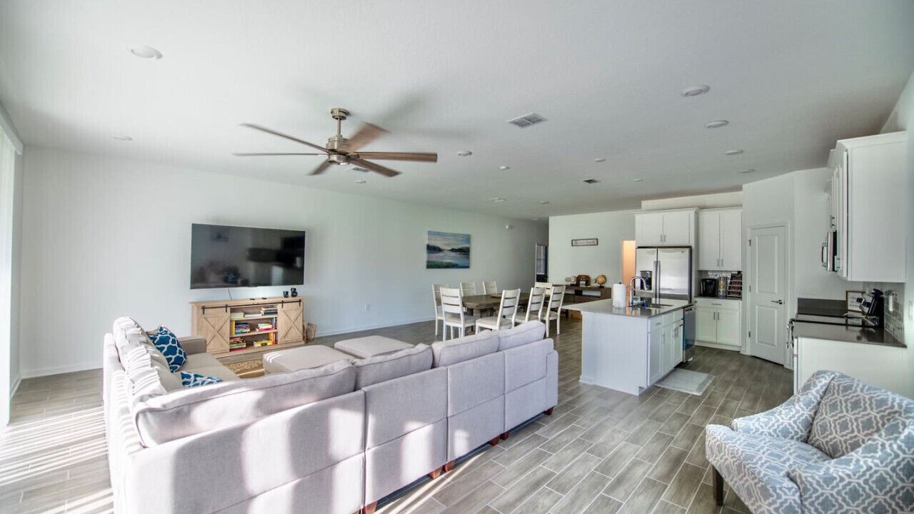 Photo of Livingroom in St. Cloud