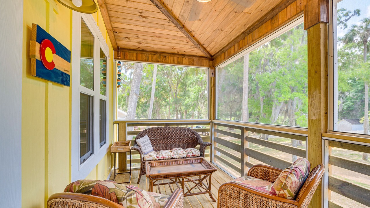 Photo of Patio Balcony in Yankeetown