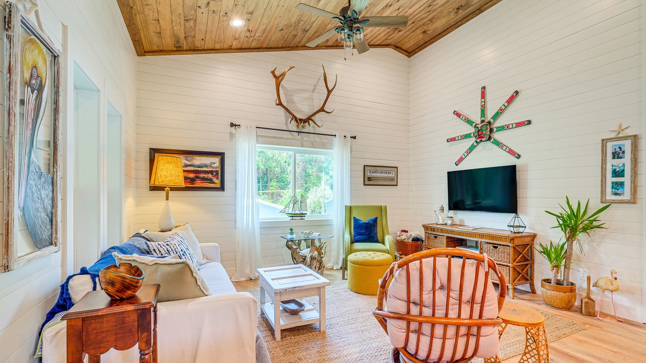 Photo of Bedroom in Yankeetown