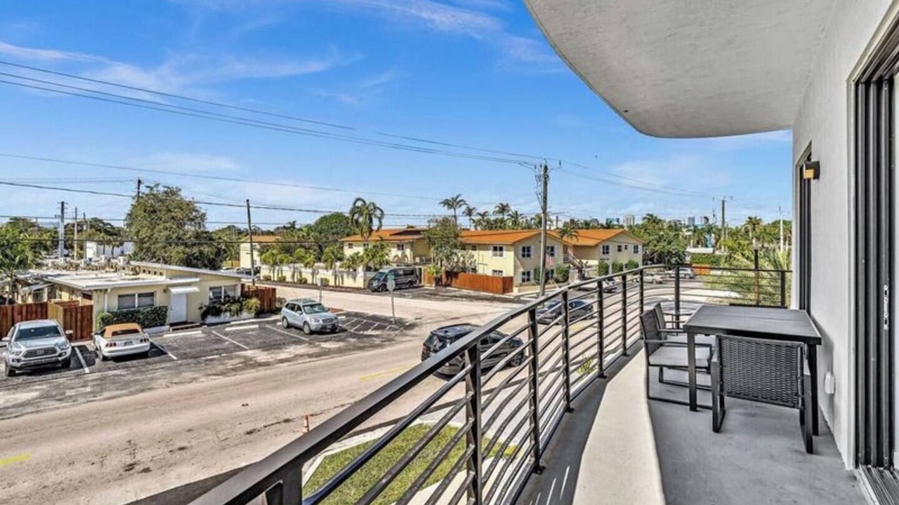 Photo of Patio Balcony in Harbordale