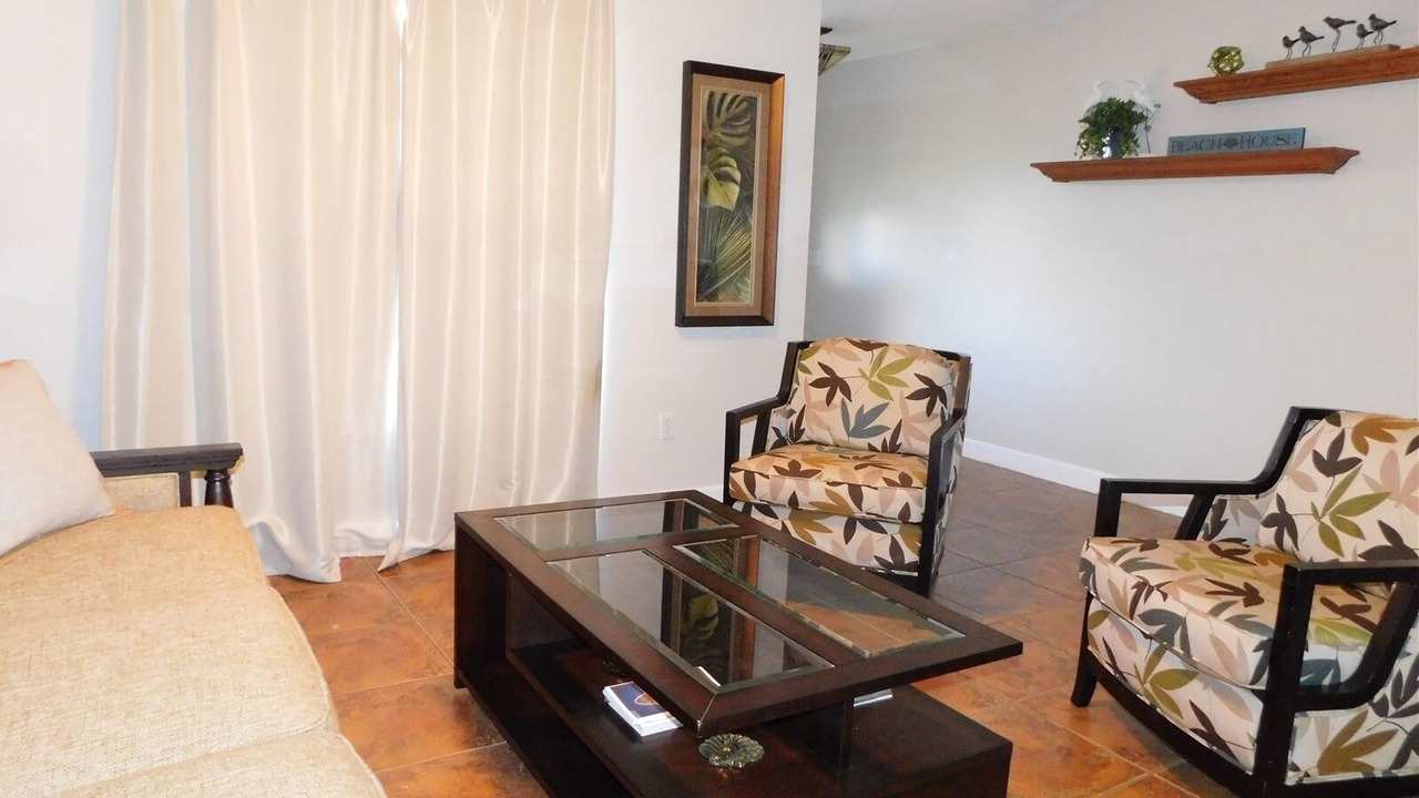 Photo of Livingroom in South Venice