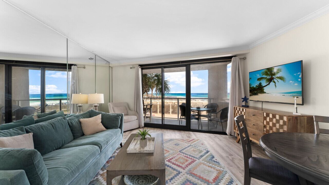 Photo of Livingroom in Sandestin